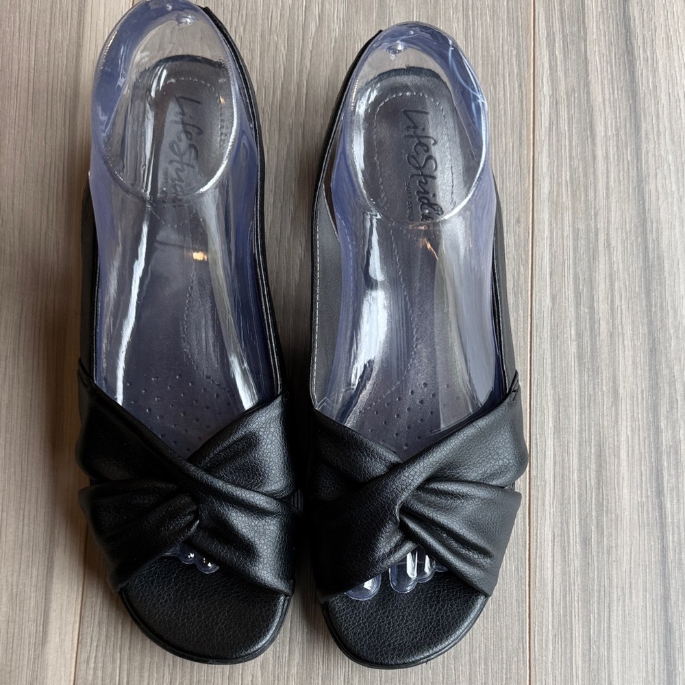 Life Stride Women's Mimosa 2 Black Slingback Sandals Size 8.5